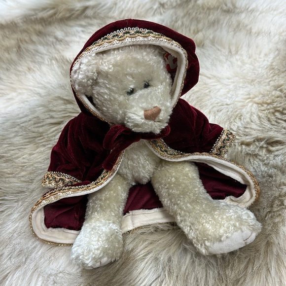 RARE TY Attic Treasures Gem the Bear with Burgundy Velvet Coat with Gold Trim - Picture 1 of 12